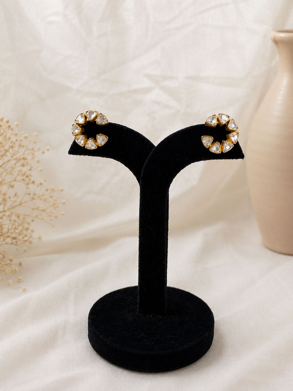 Reyna Kundan Stud Earrings
