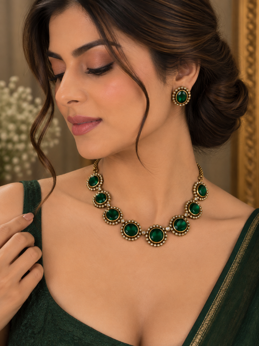 Ziyana Emerald Necklace Set