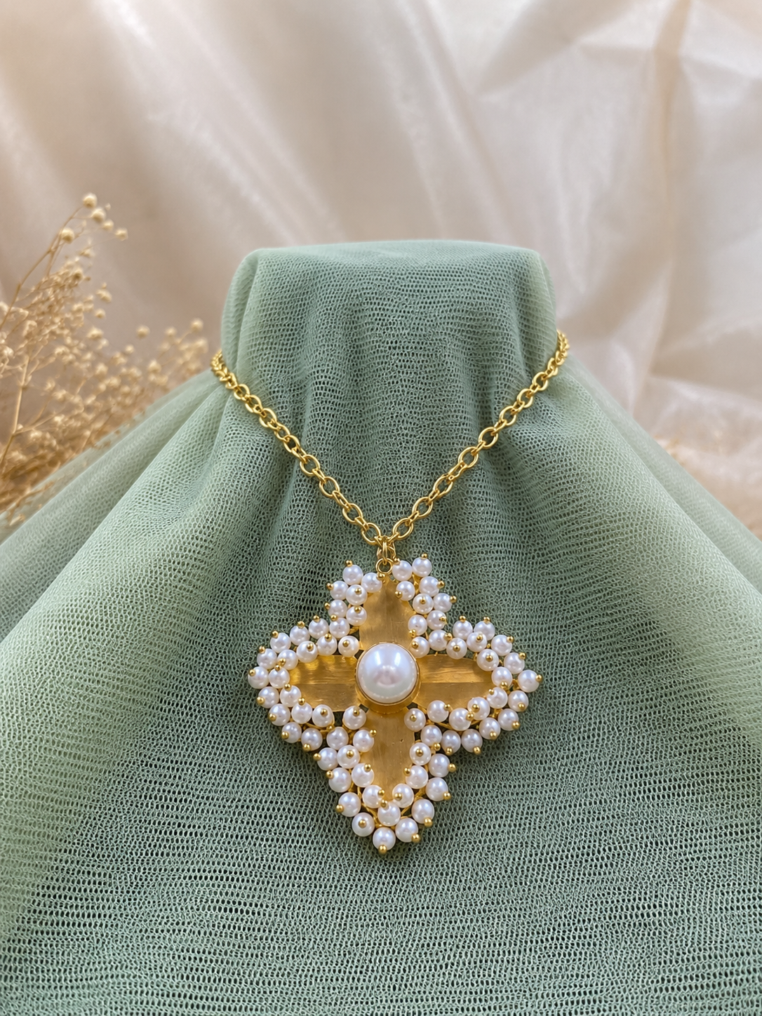 Yalina Pearl Pendant