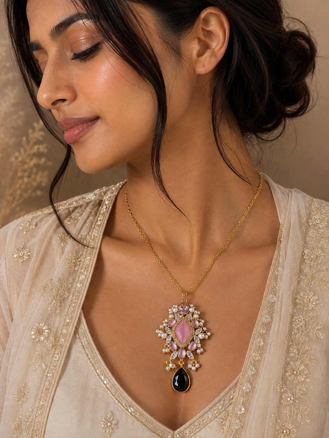 Siyana Blush Pendant