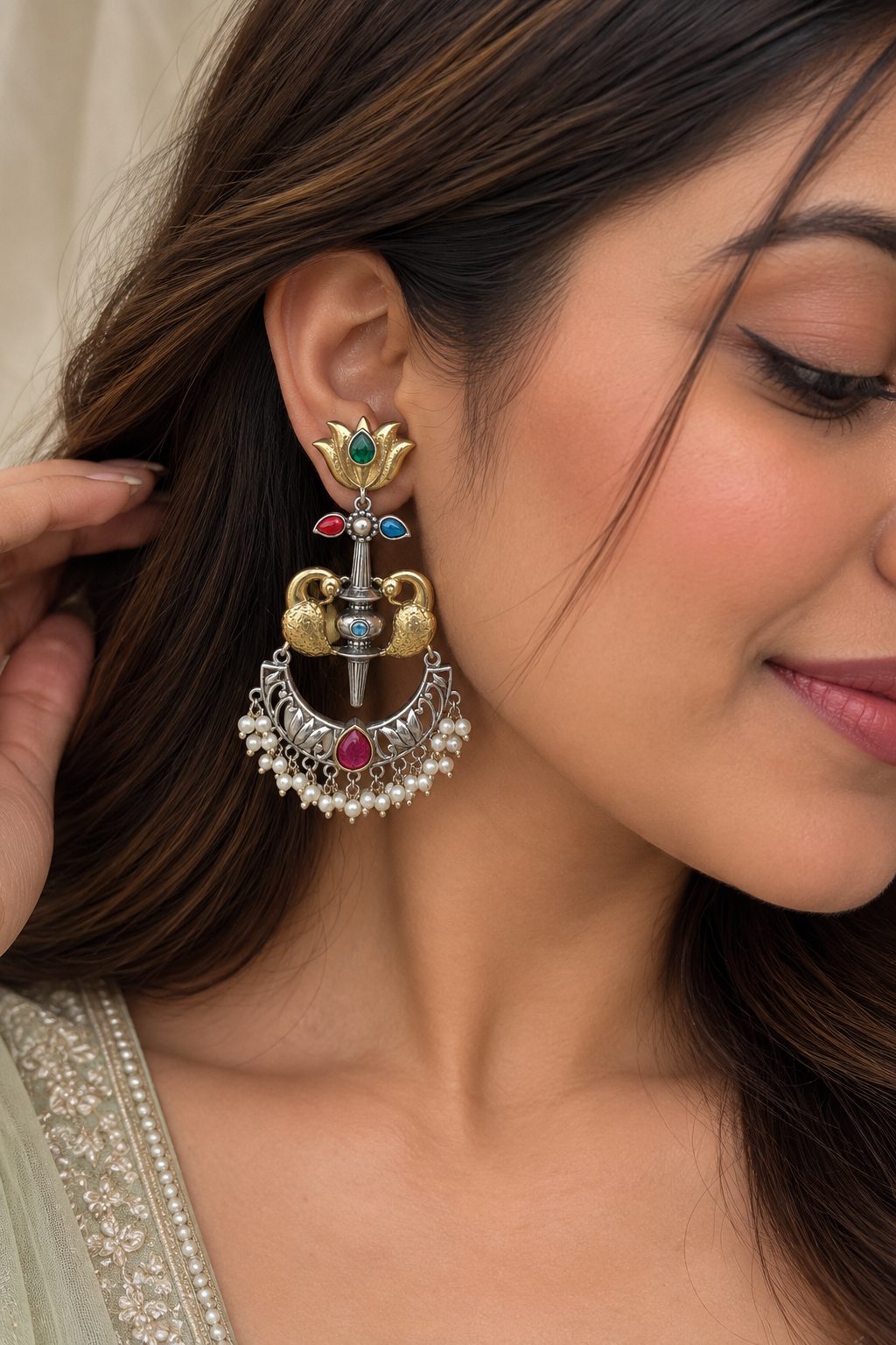 Tvesha Dual-Tone Peacock Chandbalis earrings