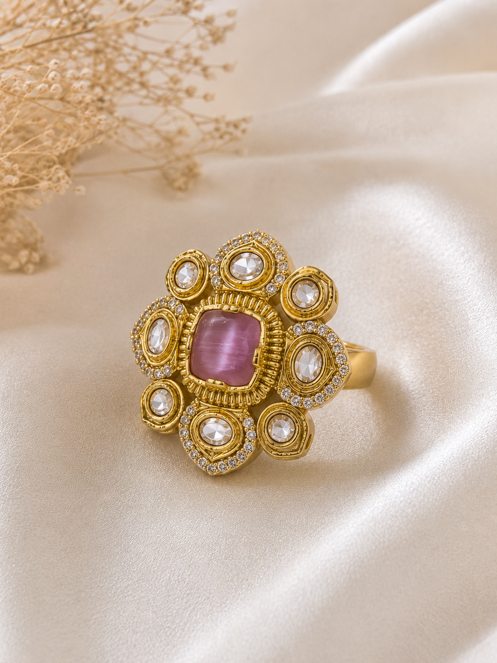 Kaelira Kundan Ring