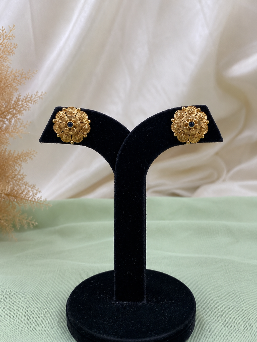 Ishira Antique Studs