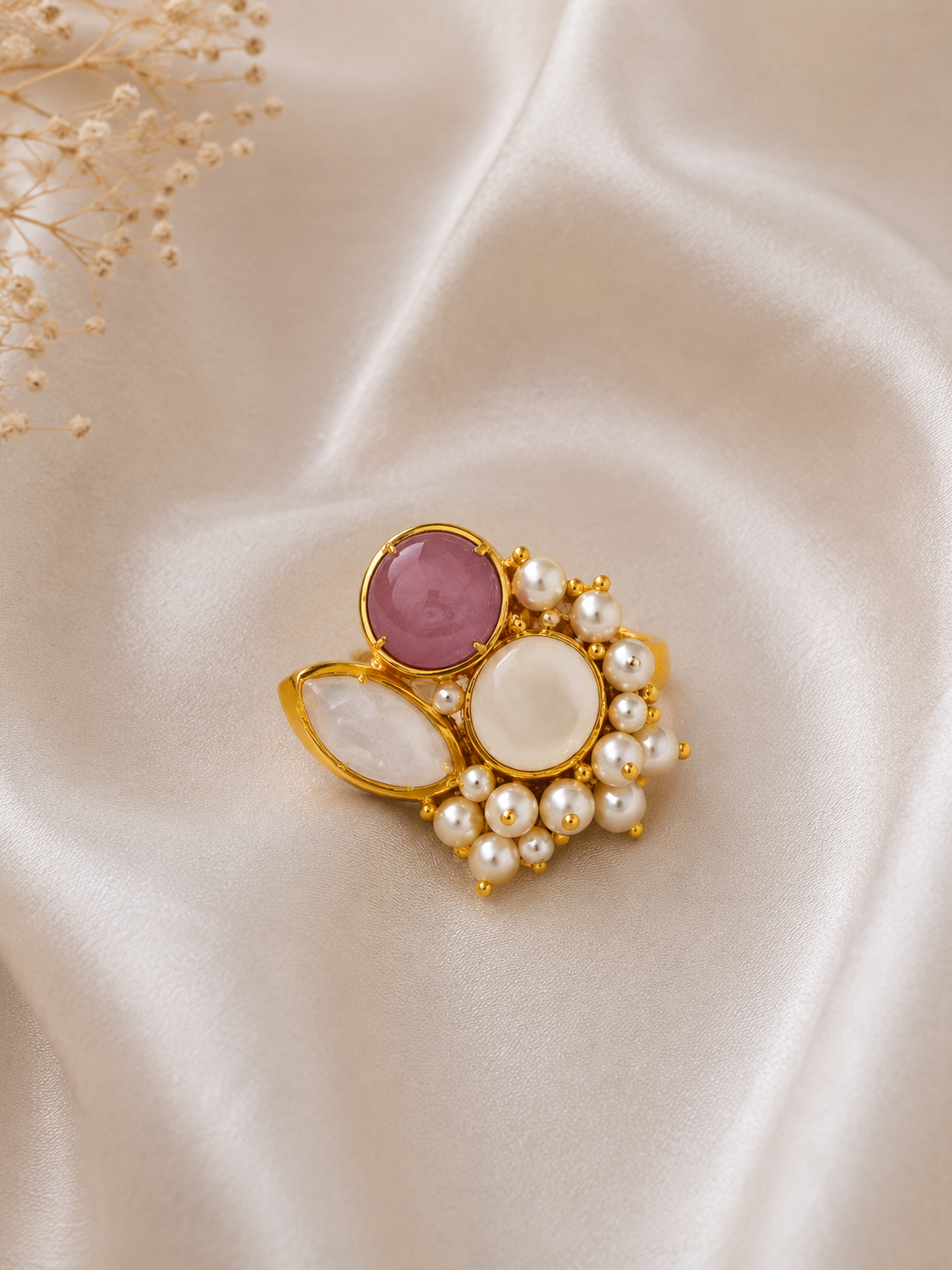 Rivelle Pearl Ring