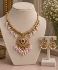 Samyra Heritage Pendant Set