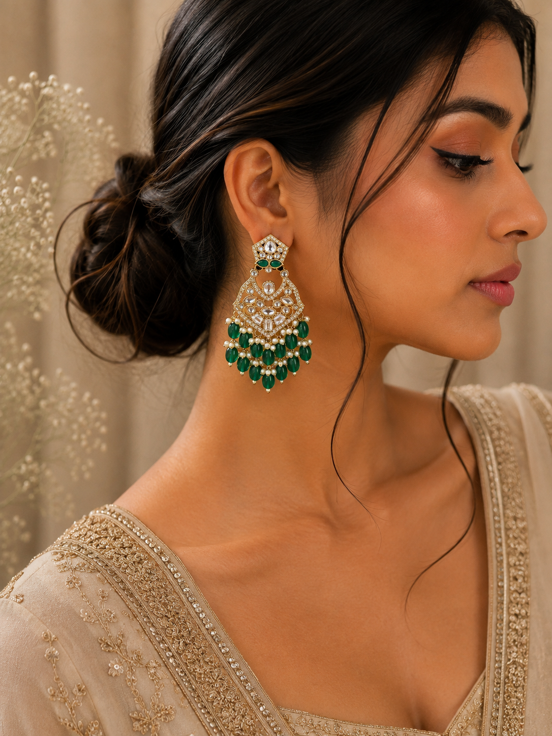 Vihana Emerald Earrings