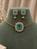 Avyra Emerald Statement Choker Set