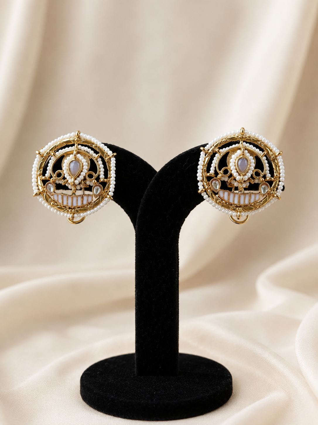 Noor Pearl Studs