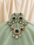 Zarna Necklace Set