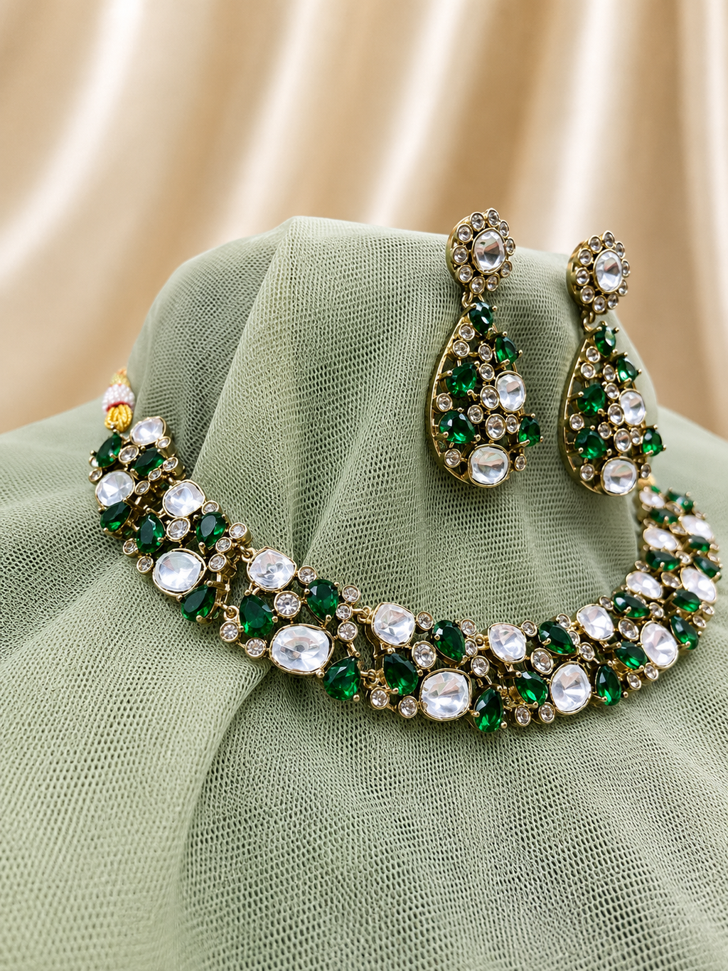 Panna Bela Necklace Set