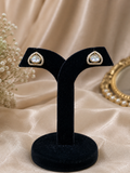 Samaira Kundan Studs